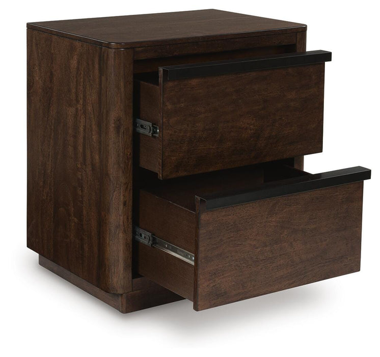 Ashley Furniture Dilenno bedroom set with a modern bed frame, nightstands, and dresser in a stylish bedroom scene.